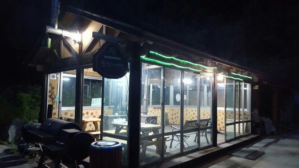 Pinearoma Pension Hongcheon Exteriér fotografie