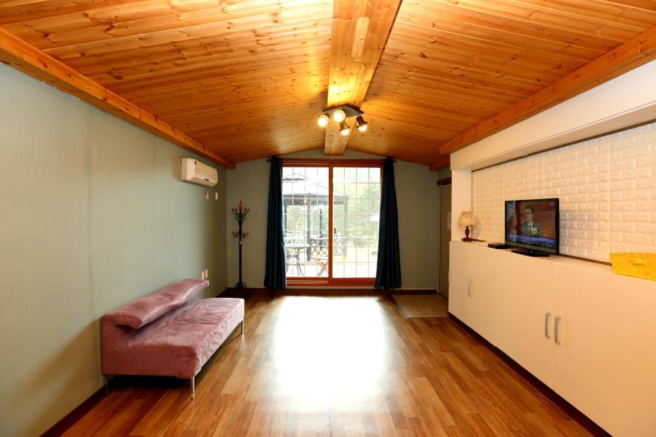 Pinearoma Pension Hongcheon Exteriér fotografie