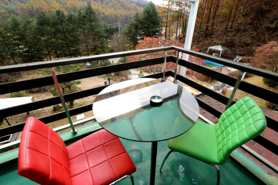Pinearoma Pension Hongcheon Exteriér fotografie
